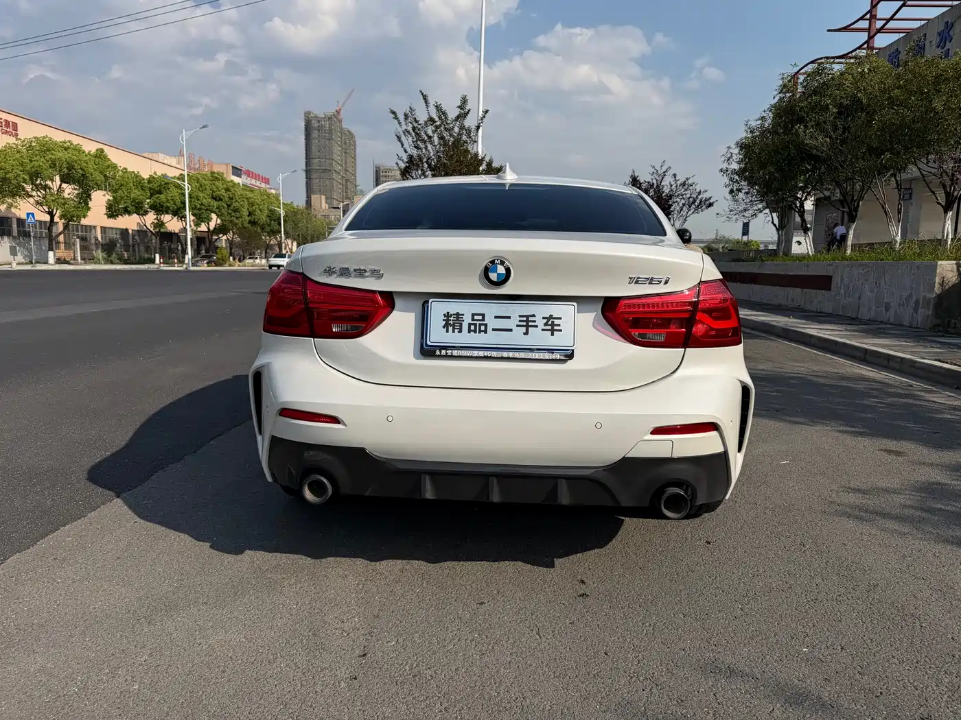 BMW 1 Series 2021 125i M Sport Black Night Edition фото 5