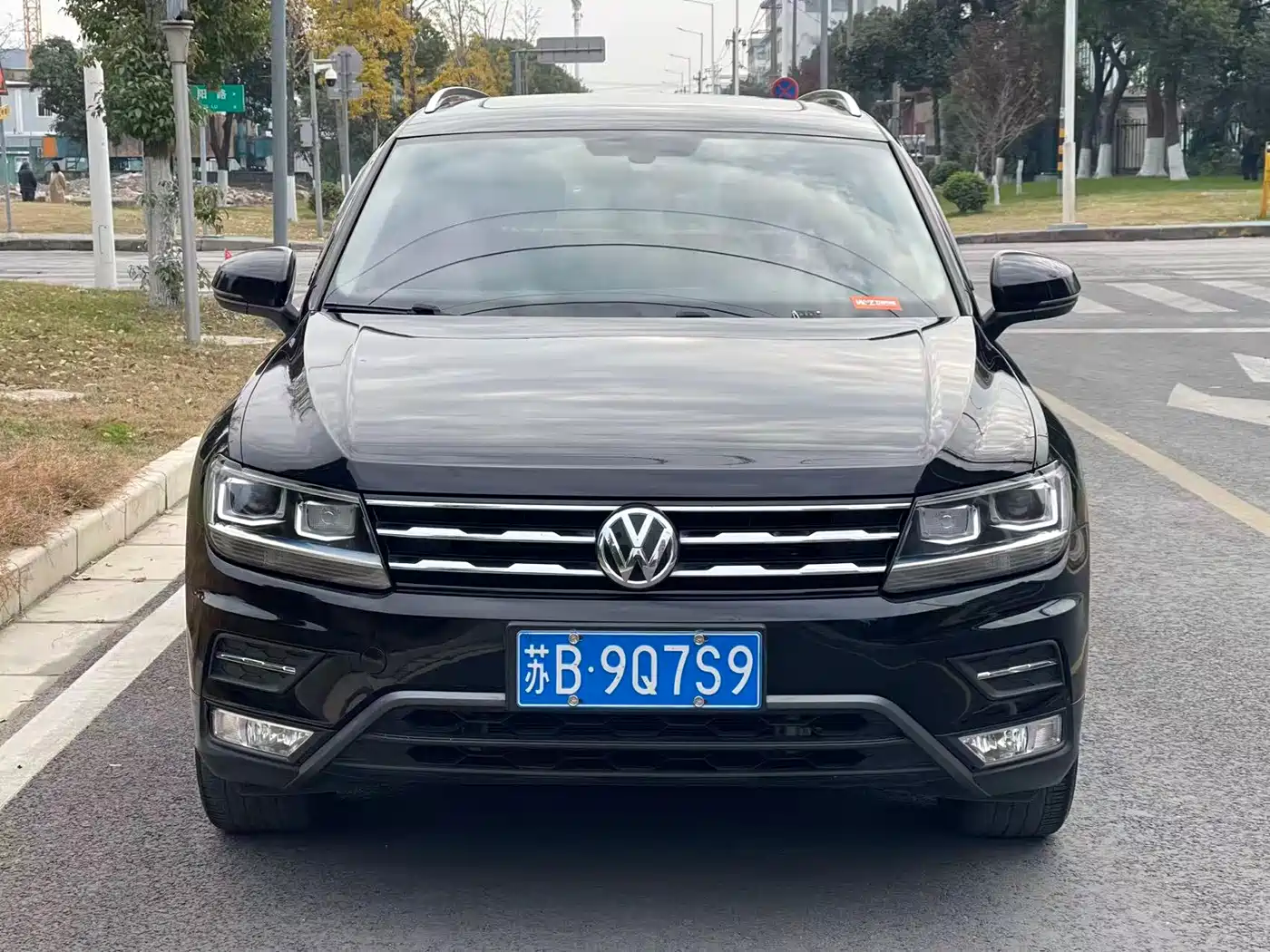 Volkswagen Tiguan L 2019 330TSI Automatic 2WD Panorama Comfort Edition China VI фото 2