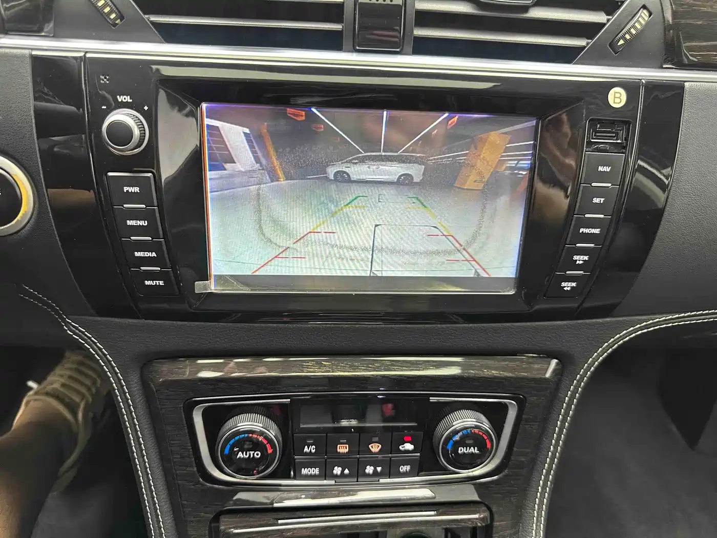 Zotye T600 2015 2015 2.0T DCT Luxury