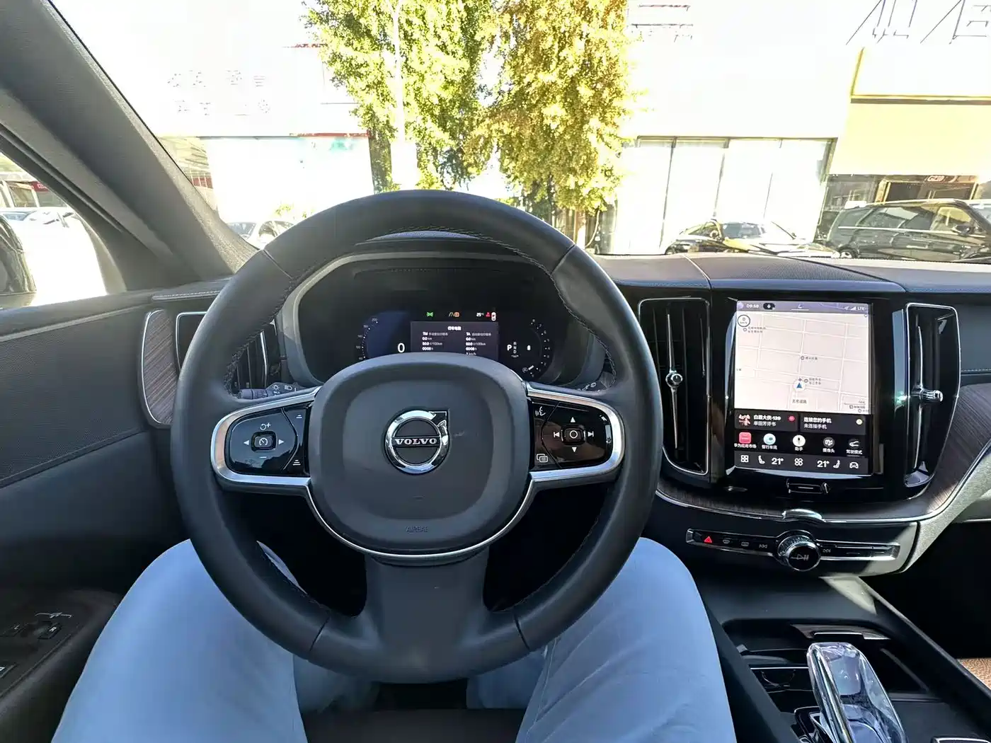 Volvo XC60 2025 2025 B5 AWD Smart Elite Luxury Edition