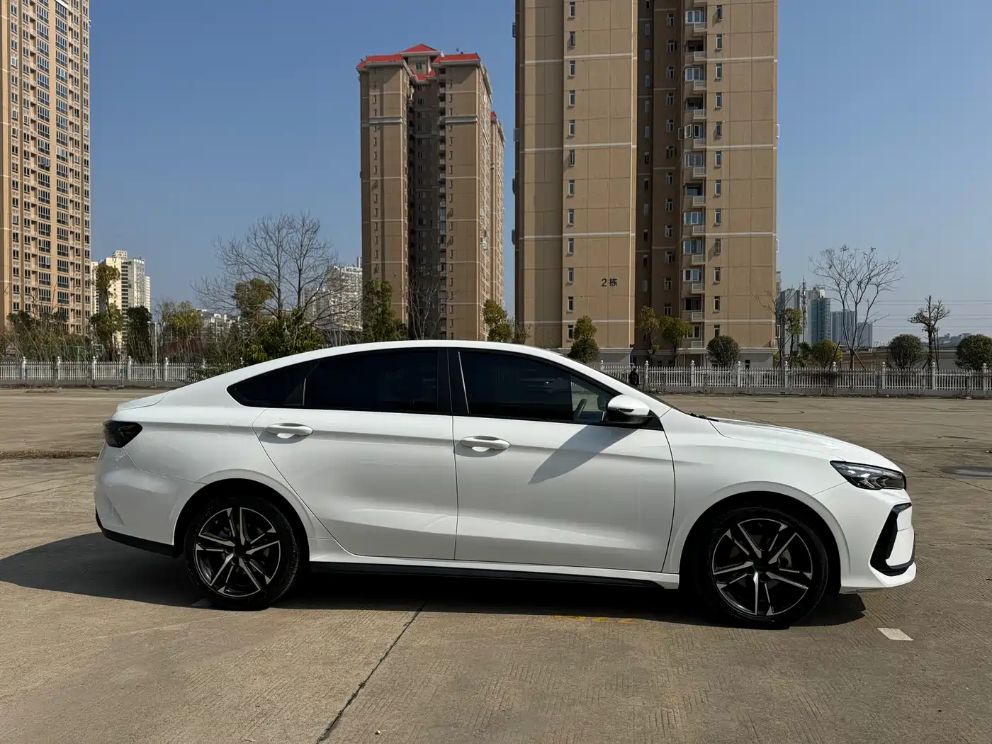 GEELY AUTOMOBILE BINRUI