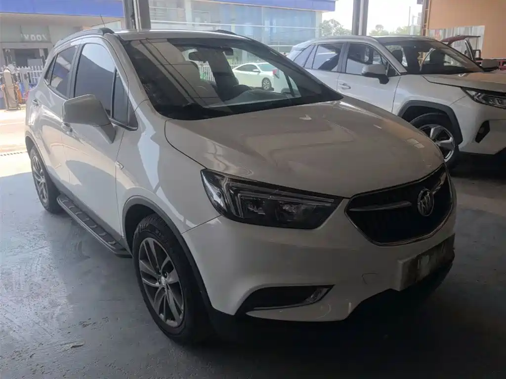 Buick Encore 2017 18T Automatic 2WD Urban Leading фото 4