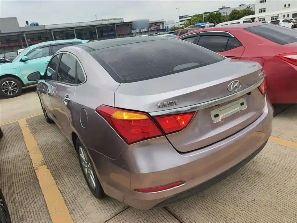 Hyundai Mistra 2014 1.8L Auto Smart GLS фото 5