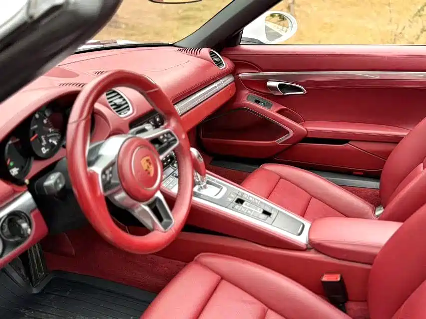 Porsche 718 2018 Boxster 2.0T фото 6
