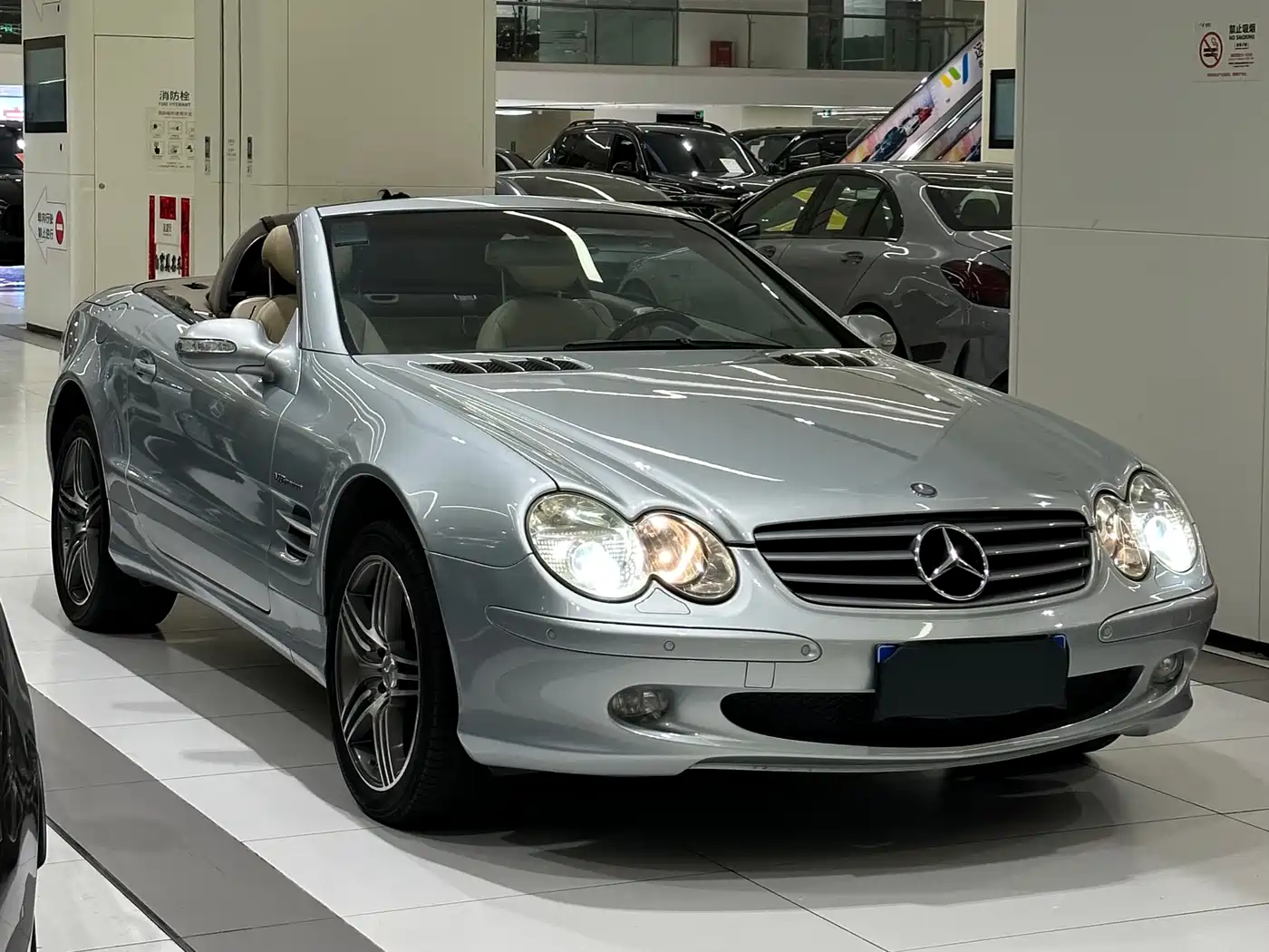 Mercedes-Benz SL-Class 2004 SL 500 фото 7