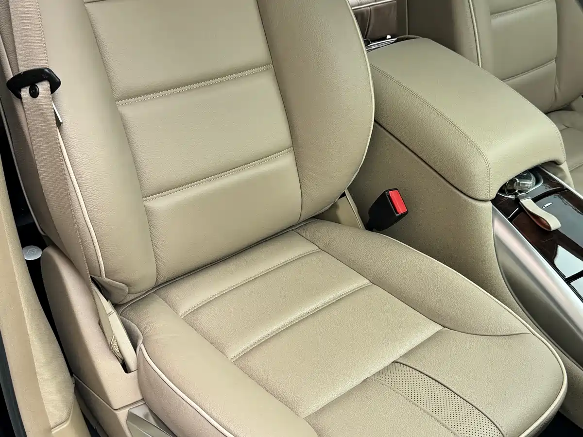 Mercedes-Benz R-Class 2010 R 500 L 4MATIC Grand Edition фото 13