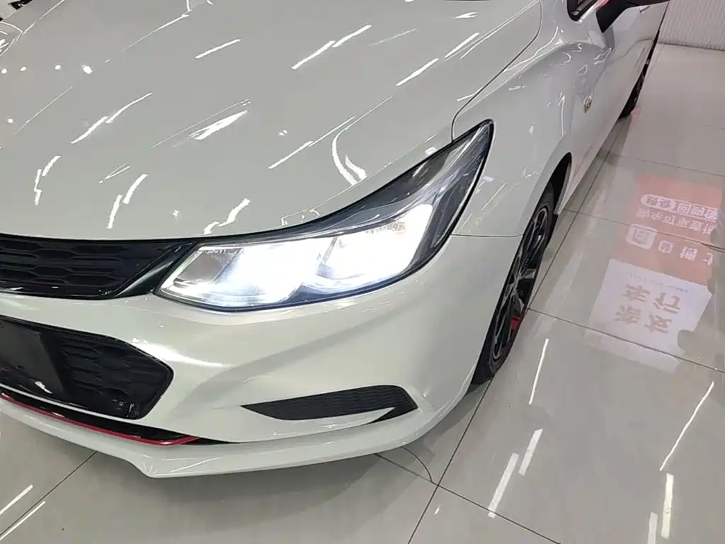 Chevrolet Cruze 2019 2018 Redline 320 Automatic Pioneer Edition