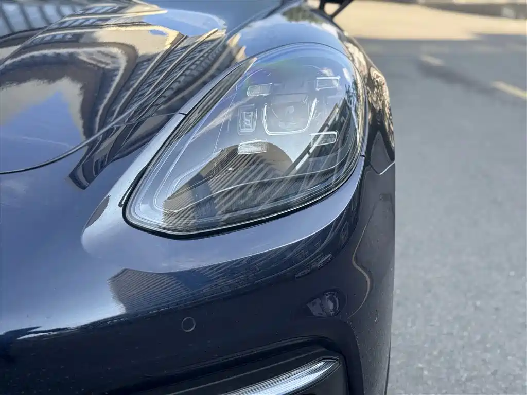 Porsche Panamera 2017 Panamera 4 Executive Long Wheelbase 3.0T фото 25