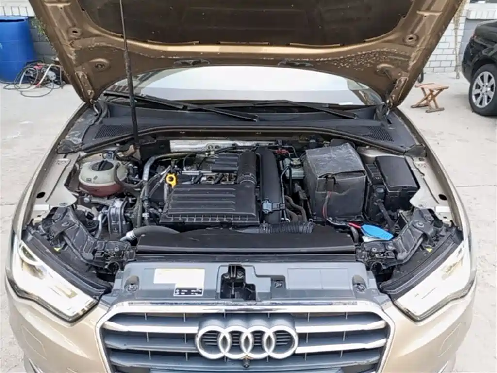 Audi A3 2016 Sportback 35 TFSI Leadership фото 20
