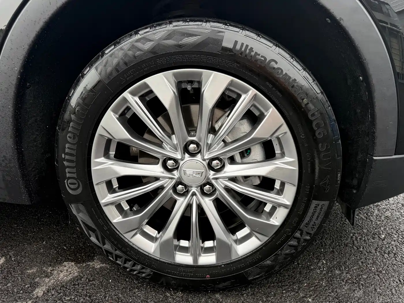 Cadillac XT4 2023 2024 28T 2WD Luxury