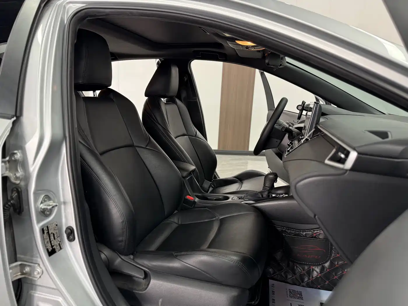 Toyota Levin 2019 185T CVT Luxury Edition China V фото 20