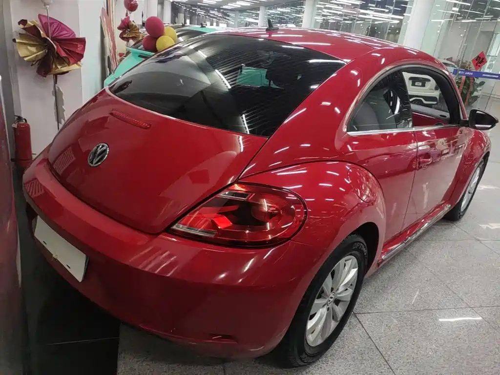 Volkswagen Beetle 2015 180TSI фото 7