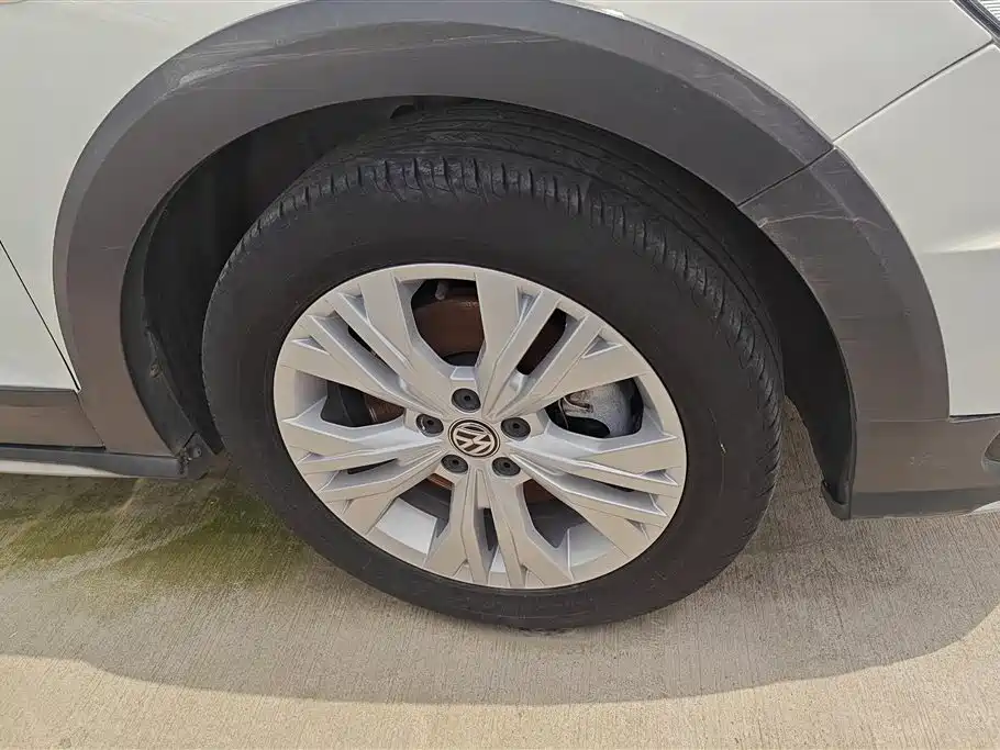 Volkswagen C-TREK 2018 230TSI DSG Comfort фото 6