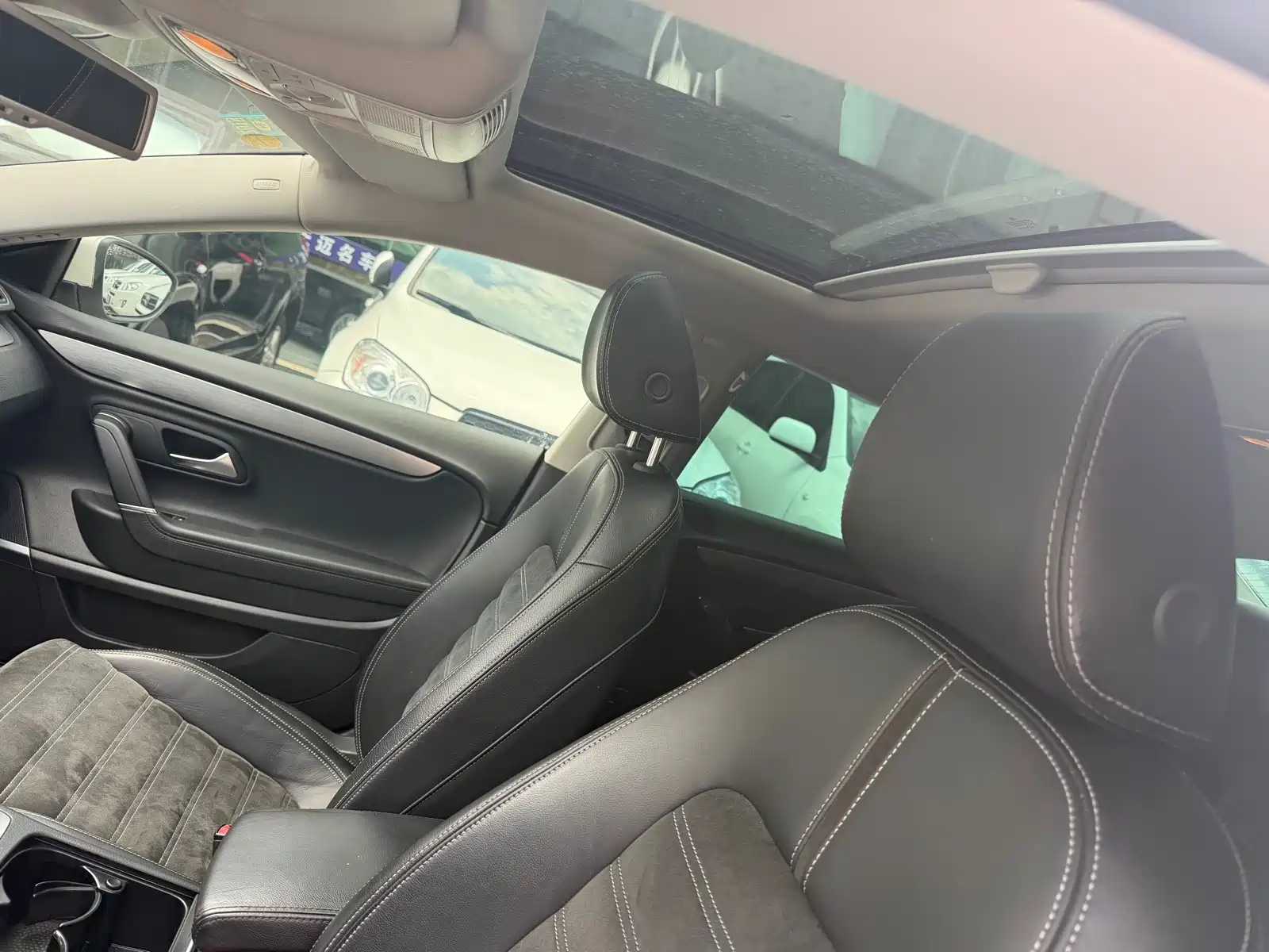 Photo 17 - Volkswagen CC