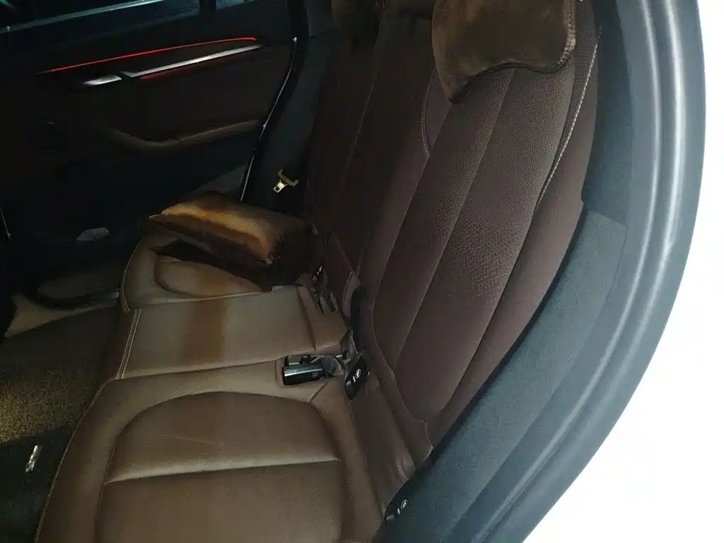 BMW X1 2016 sDrive20Li Luxury Model фото 15
