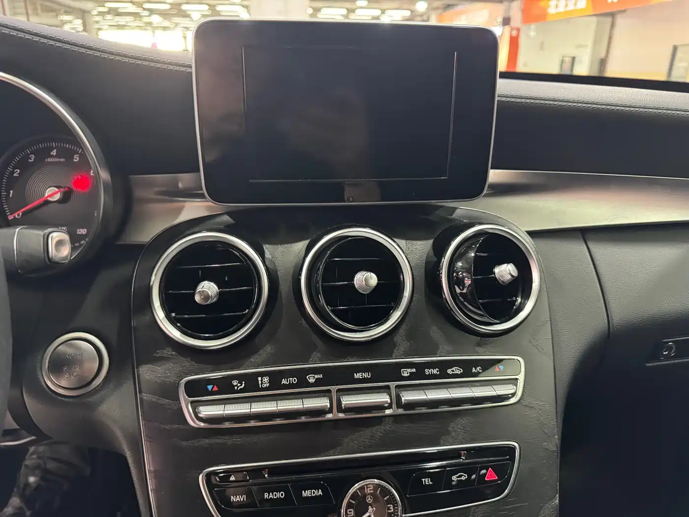 Mercedes-Benz C-Class 2018 C 180 L Fashion Sport Edition фото 15