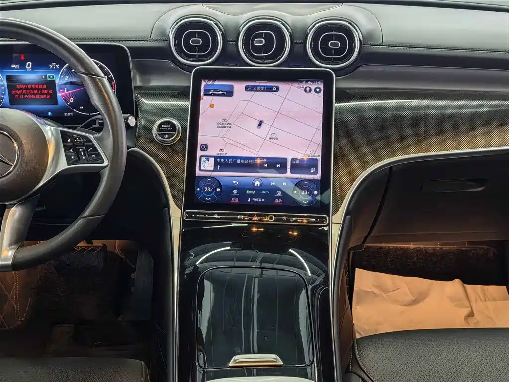 Mercedes-Benz GLC 2023 GLC 260 L 4MATIC Sport 5-seater фото 8
