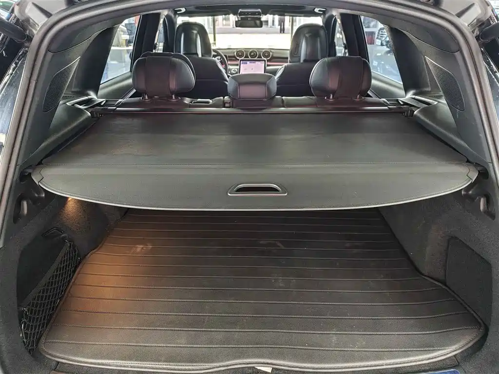 Mercedes-Benz GLC 2023 GLC 260 L 4MATIC Sport 5-seater фото 18