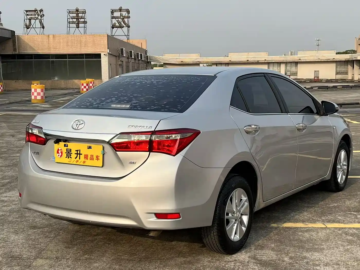 Toyota Corolla 2017 Facelift 1.6L S-CVT GL фото 5