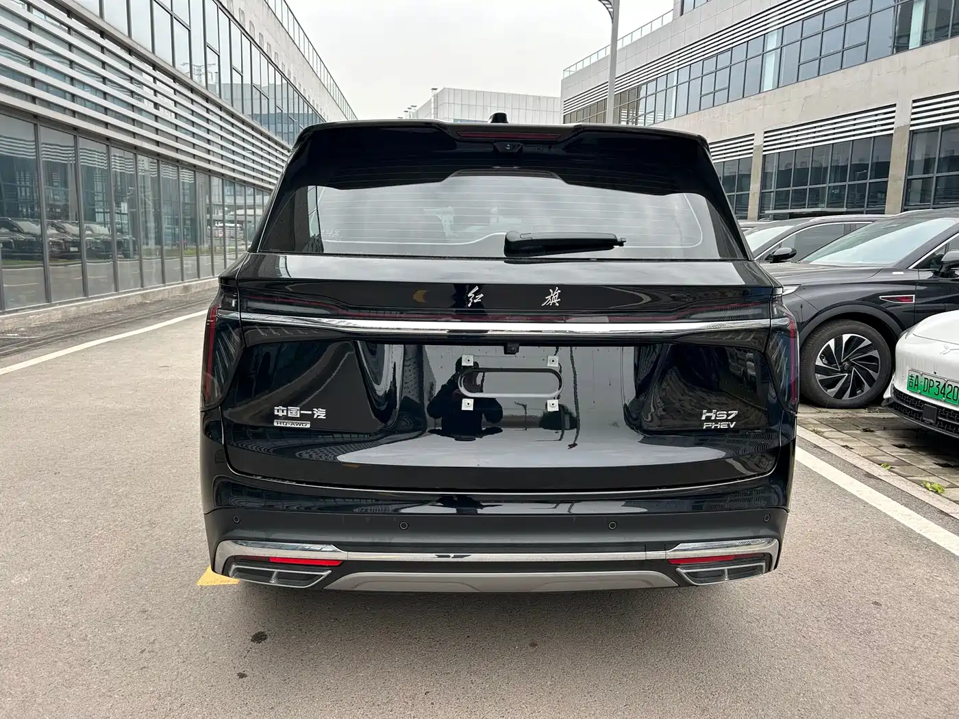 Hongqi HONGQI HS7 PHEV