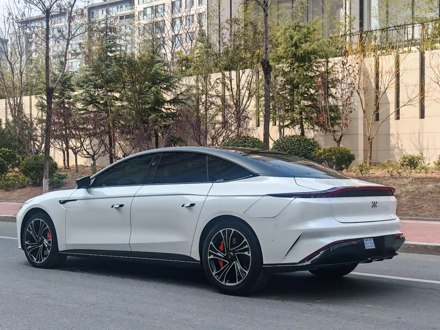 ZHIJI AUTOMOBILE ZHIJI L7