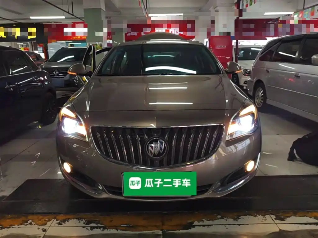 Фото 3 - Buick Regal