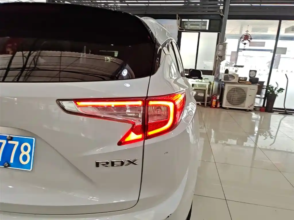 Acura RDX 2019 2019 2.0T Premium Edition China VI