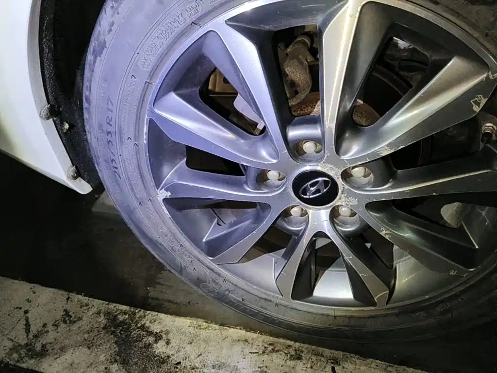 Hyundai Sonata 2014 2013 2.0L Automatic Luxury Edition