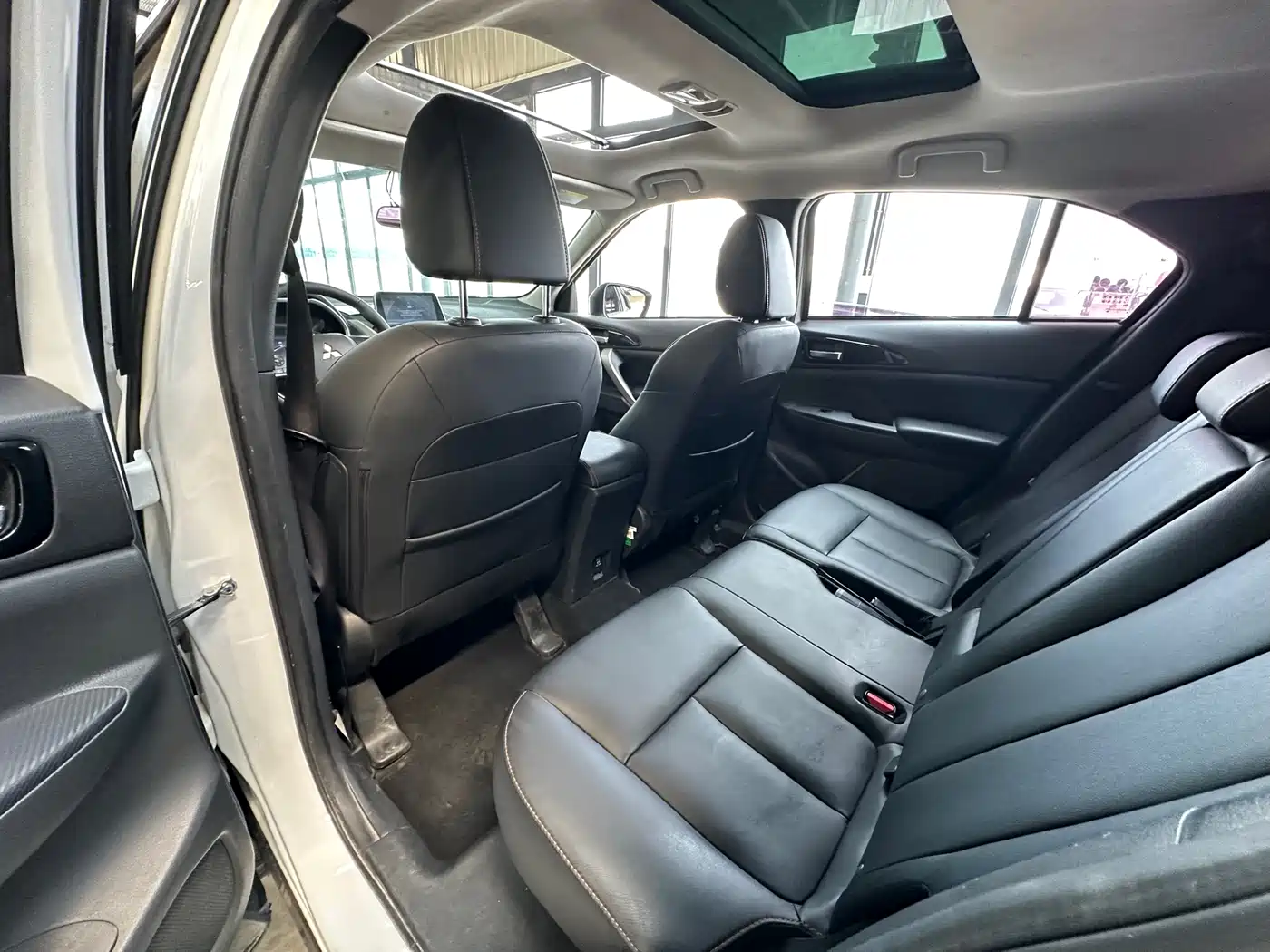 Mitsubishi Eclipse Cross 2019 1.5T CVT 2WD Dream Edition China VI фото 10
