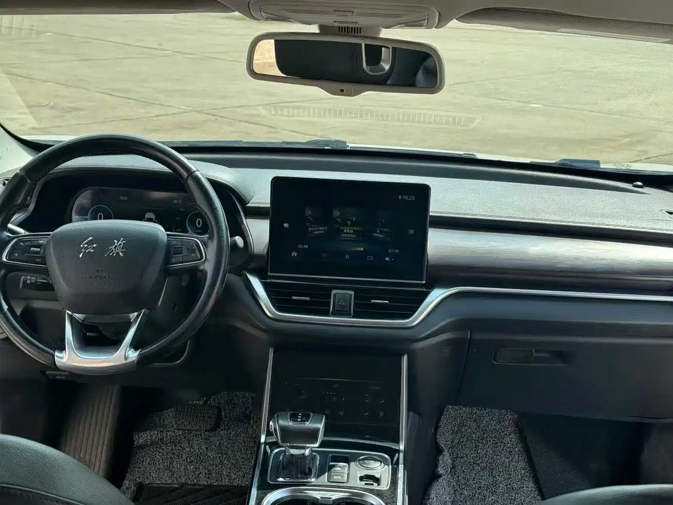 Hongqi E-HS3 2019 2019 Smart Connection Flag Joy FWD Version