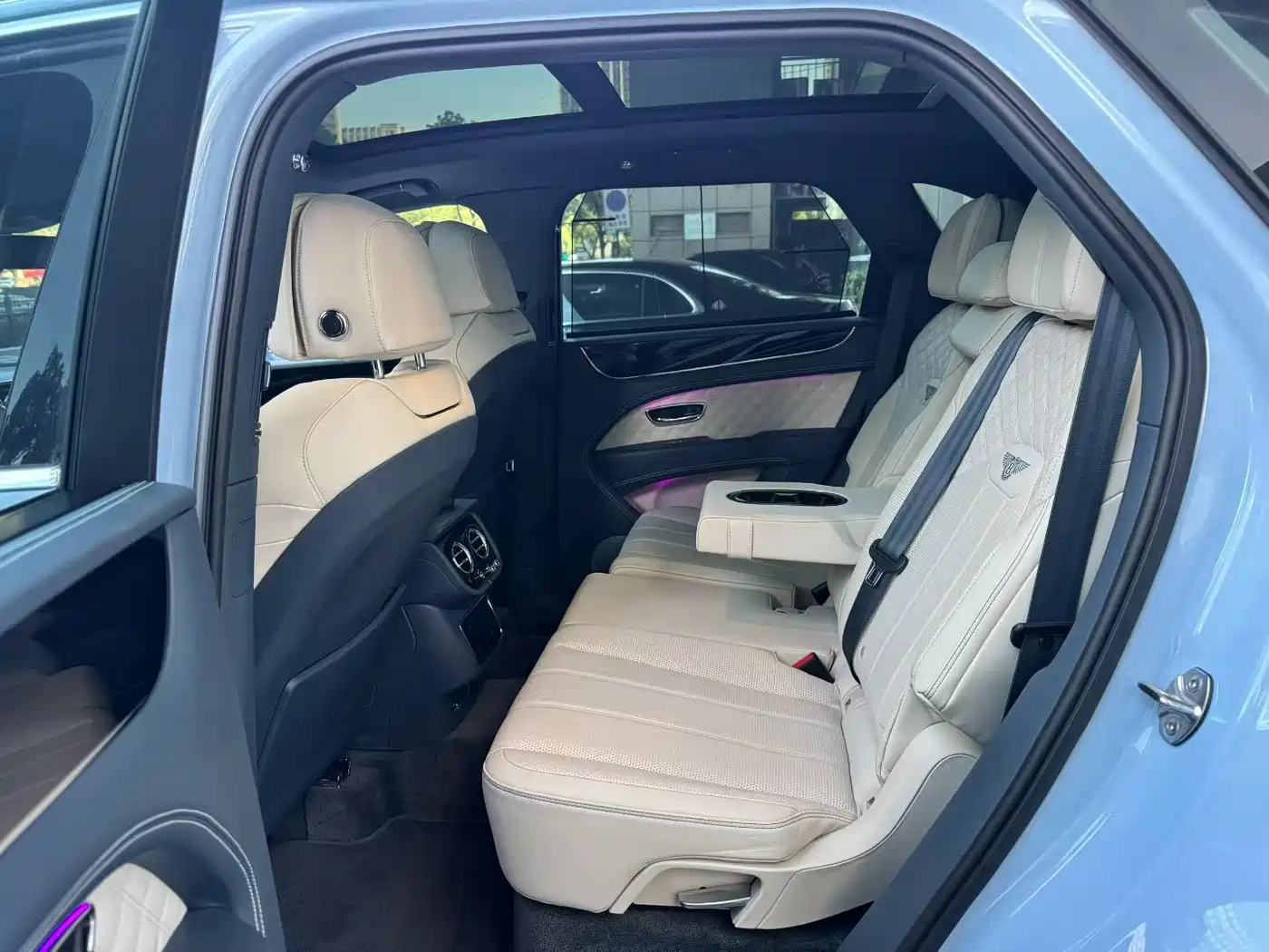 Bentley Bentayga Hybrid 2022 2021 3.0T PHEV