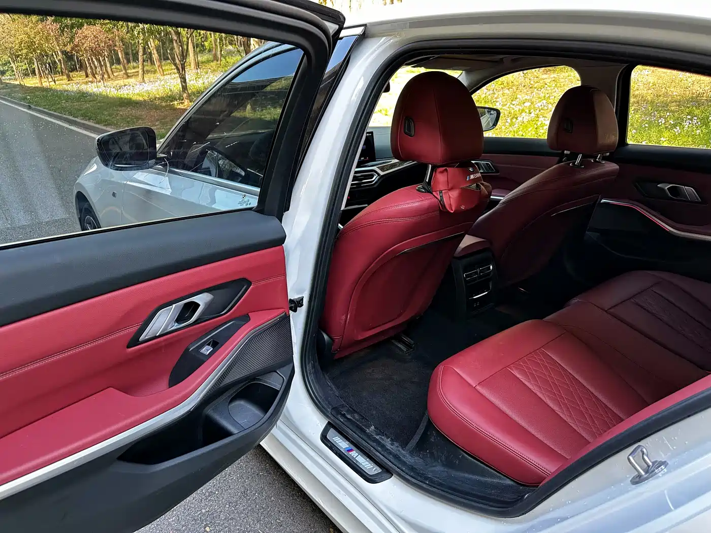 BMW 3 Series 2024 325Li M Sport Package фото 11