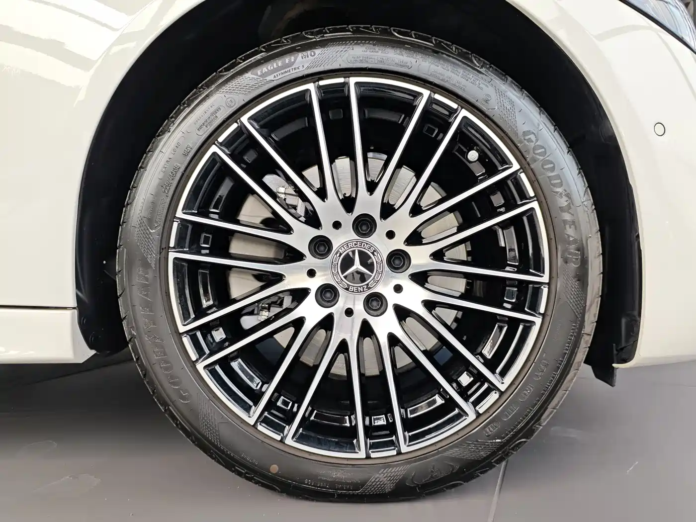 Mercedes-Benz C-Class 2026 C 260 L Sport фото 14