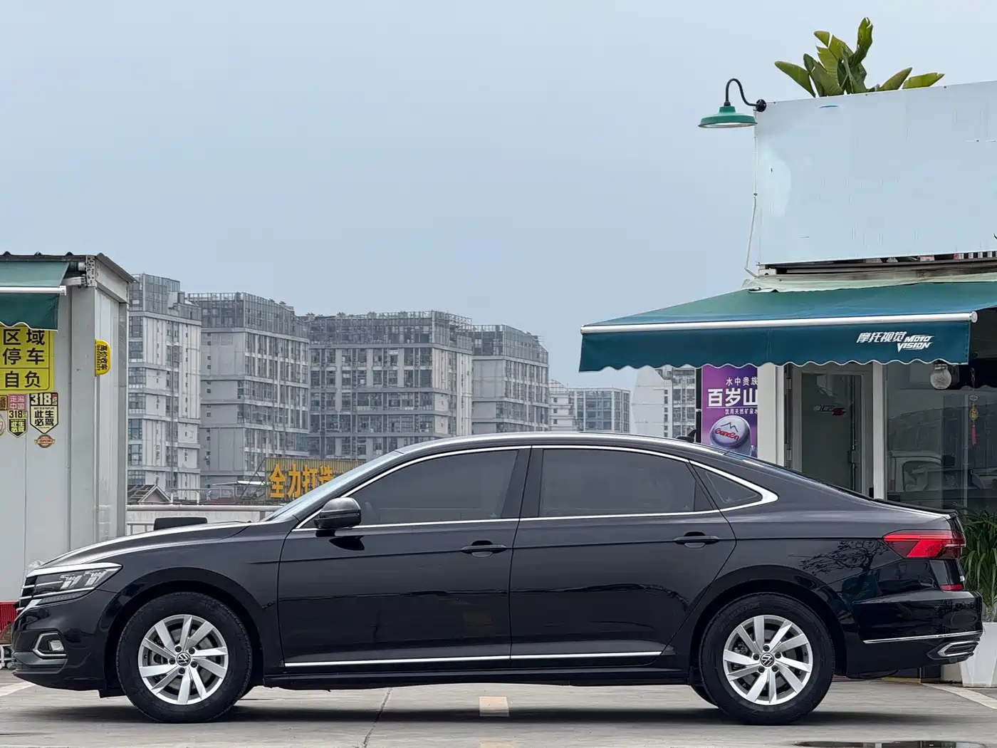 Volkswagen Passat 2020 Facelift 280TSI Business Version China VI фото 3