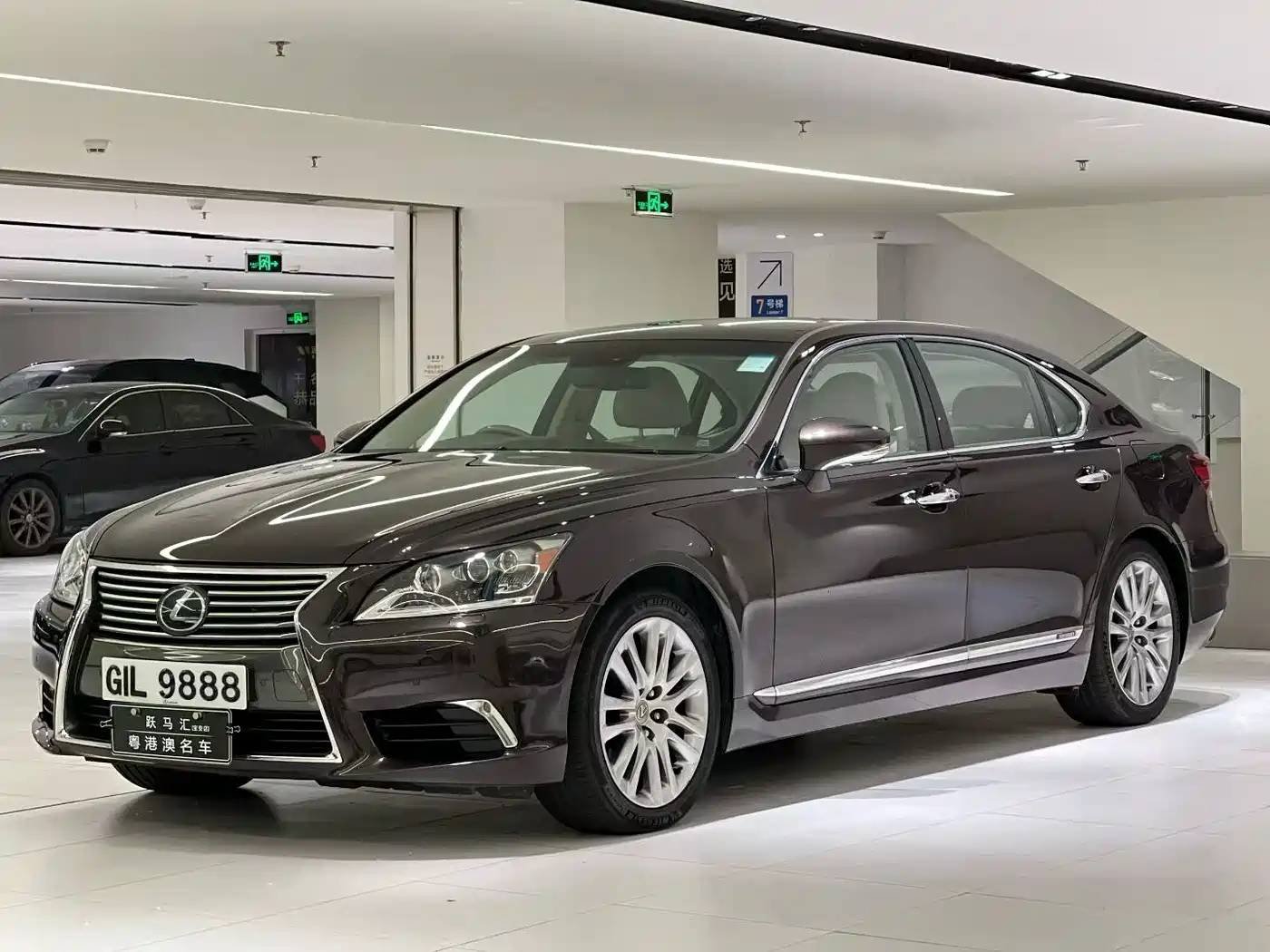 Lexus LS 2013 600hL
