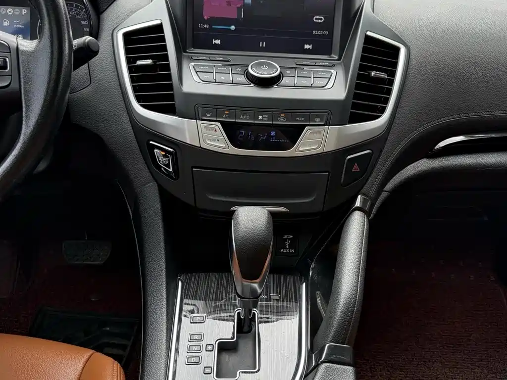 DONGFENG DONGFENG DEMEANOR MX5