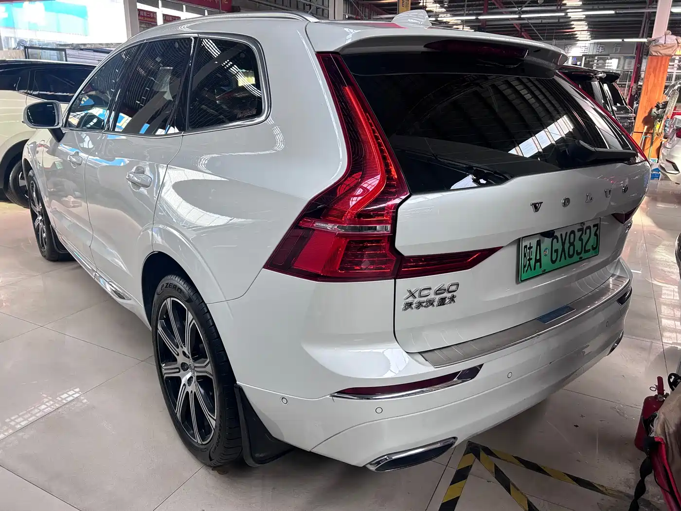 VOLVO XC60 PLUG IN HYBRID