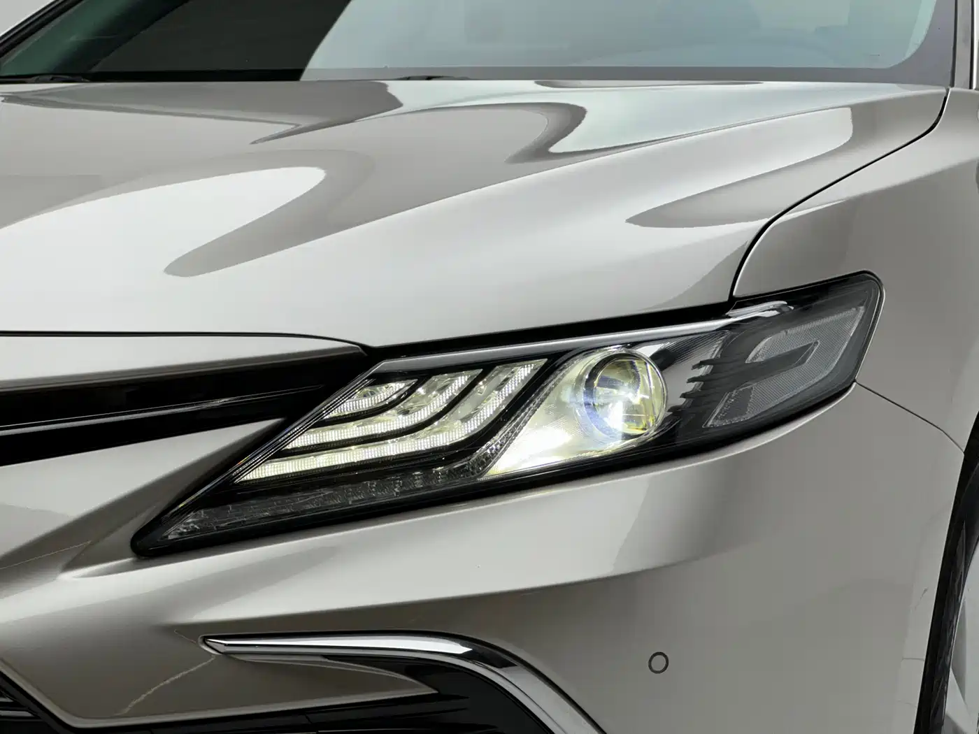 Toyota Camry 2021 2.0G Luxury Edition фото 15