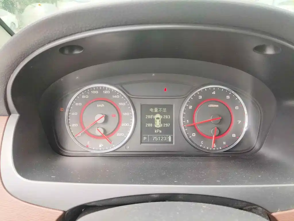 Maxus G10 2016 2016 2.0T Automatic Luxury Executive Edition