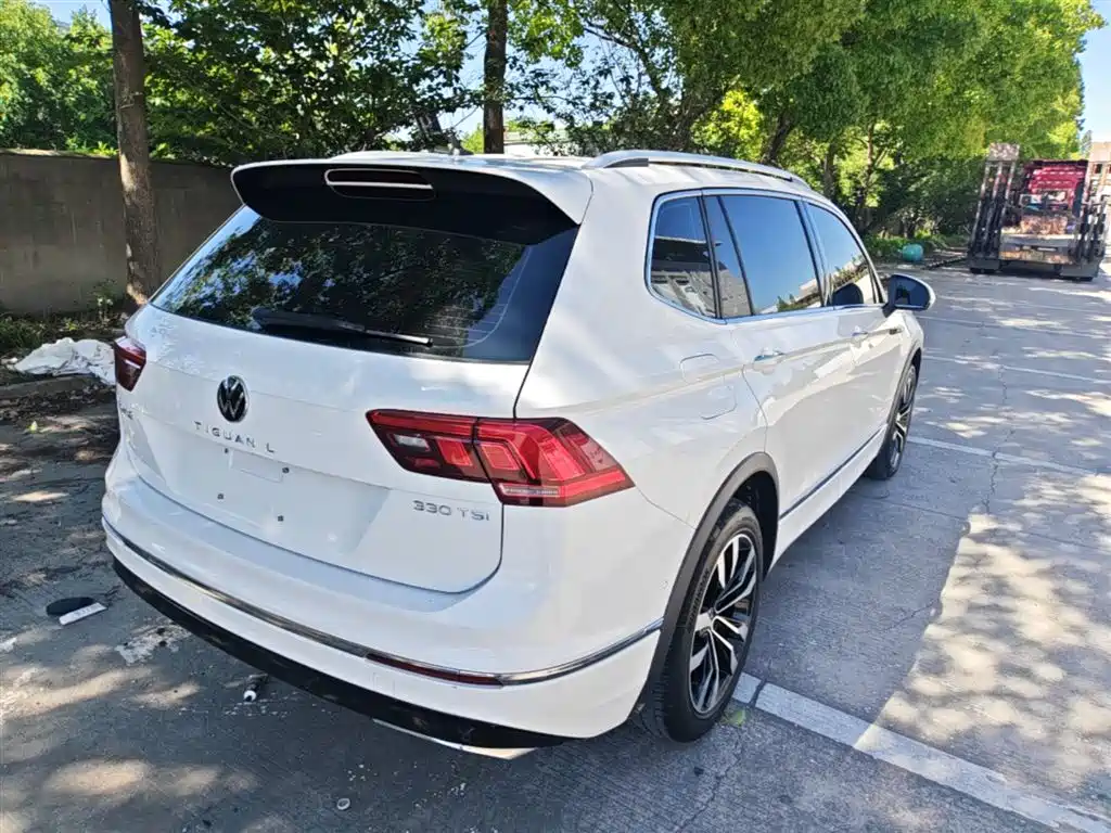 Volkswagen Tiguan L 2021 330TSI Automatic 2WD R-Line Premium фото 7