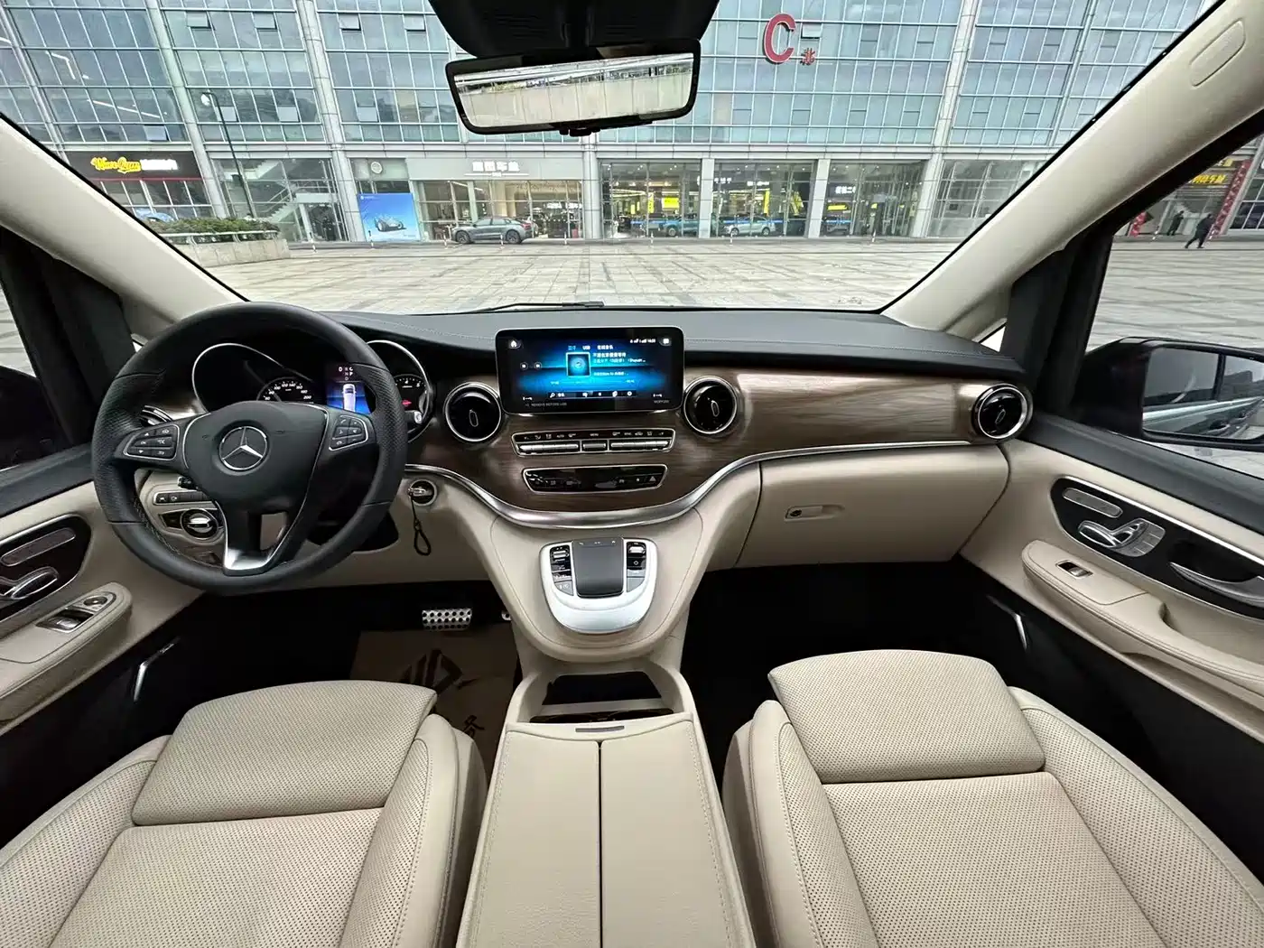 MERCEDES-BENZ V CLASS