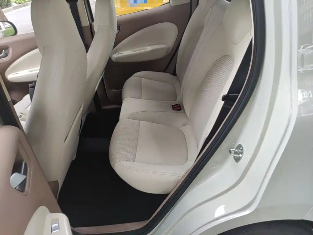 Wuling Motors Hongguang MINIEV 2026 2025 4-Door Advanced