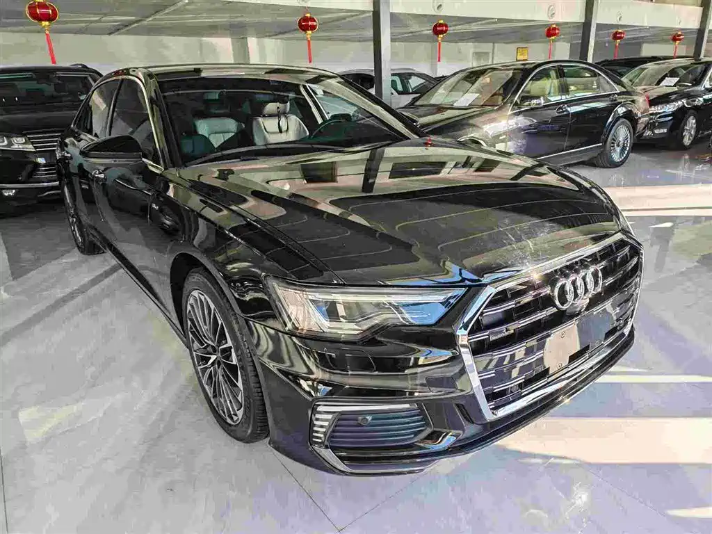 Audi A6L New Energy 2022 55 TFSI e quattro фото 3