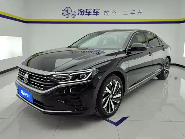 Volkswagen Passat 2024