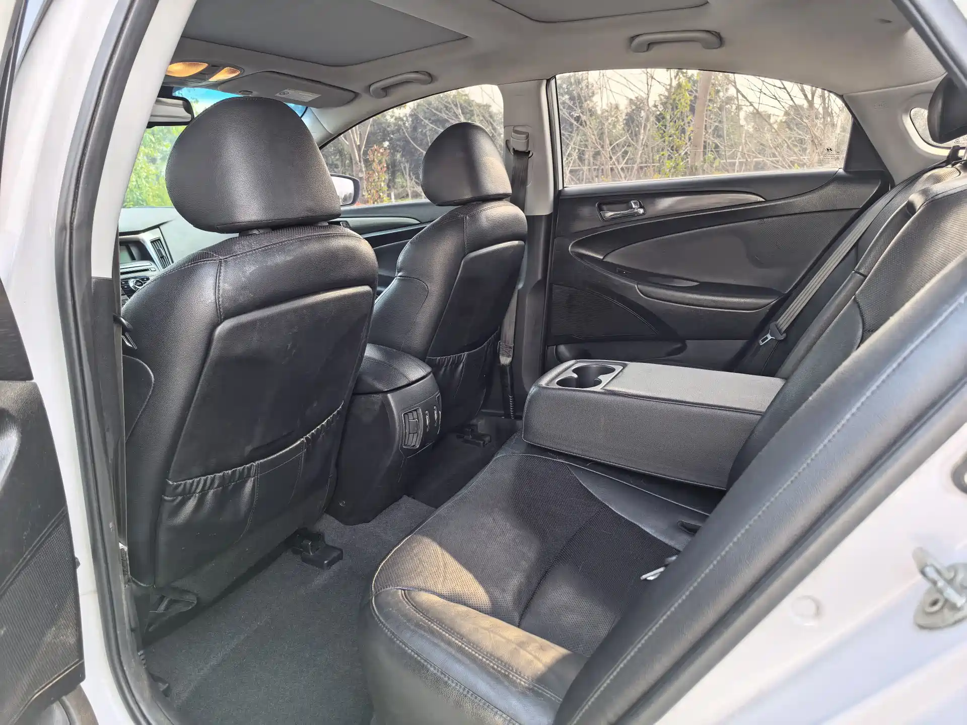 صورة 7 - Hyundai Sonata