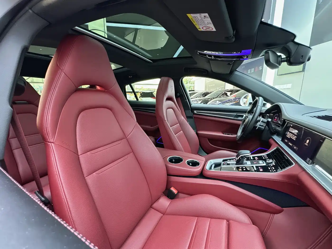 Porsche Panamera 2023 Facelift Panamera 2.9T Platinum Edition фото 12