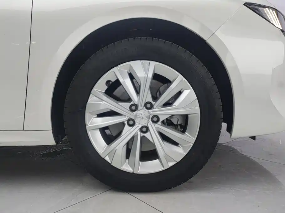 Фото 6 - Peugeot 508