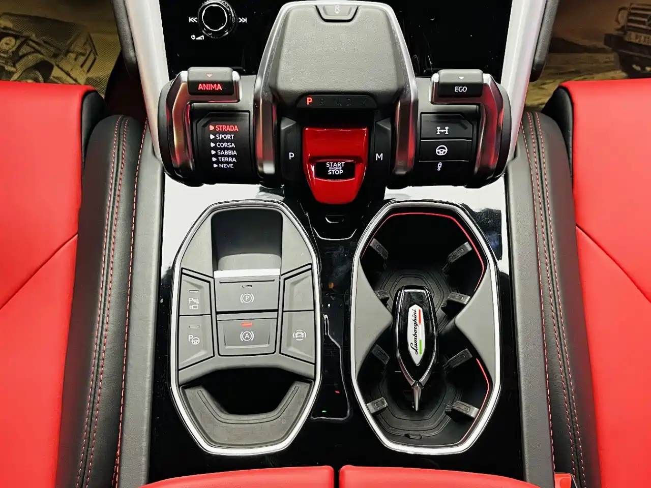 Lamborghini Urus 2021 4.0T V8 фото 21