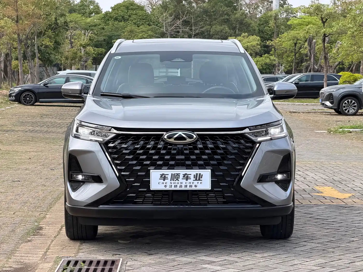 CHERY TIGGO 8 PRO