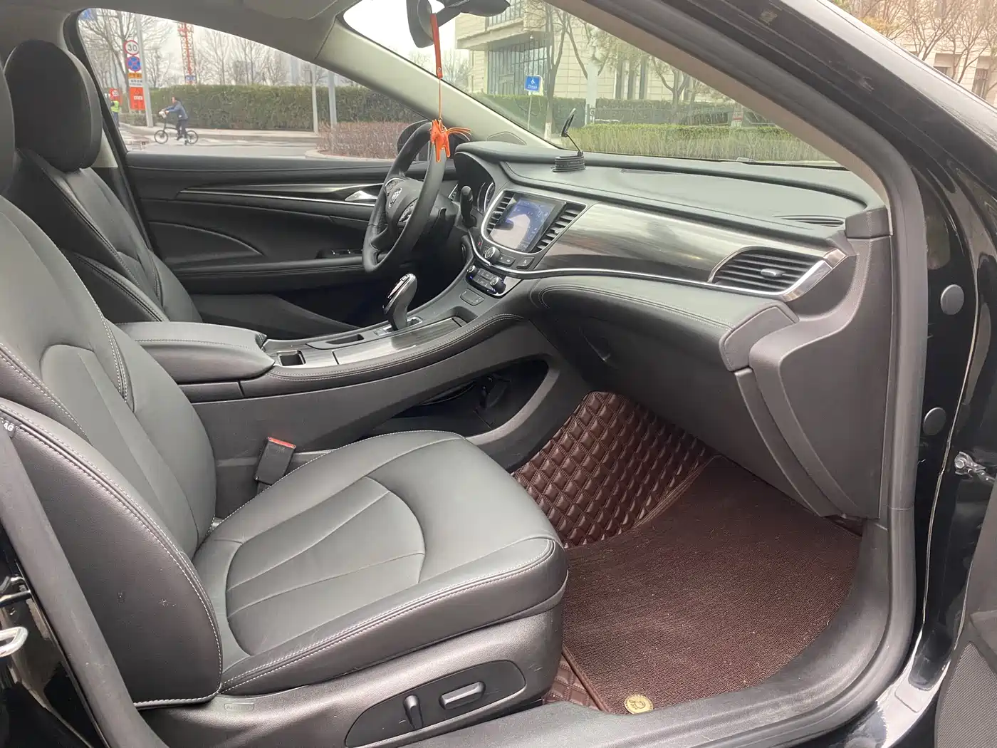 Buick LaCrosse 2022 552T Luxury фото 10